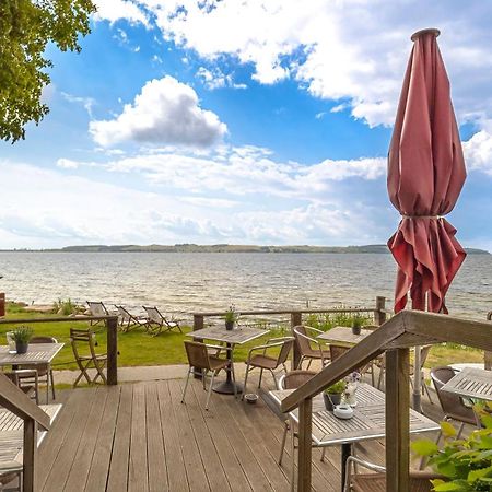 Haus Seeblick Mit 9 Wohnungen Alt Reddevitz Eksteriør billede