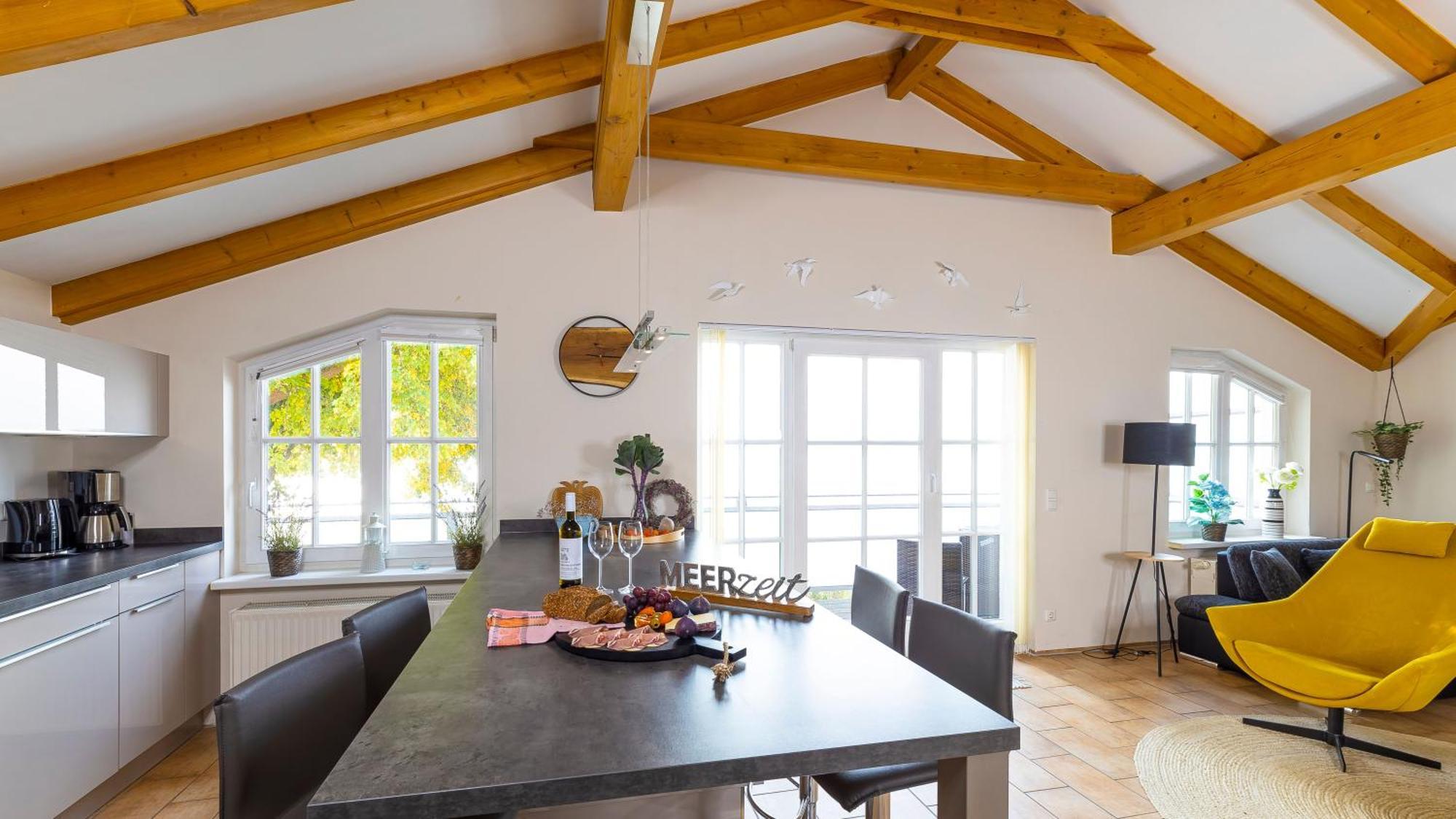 Haus Seeblick Mit 9 Wohnungen Alt Reddevitz Eksteriør billede