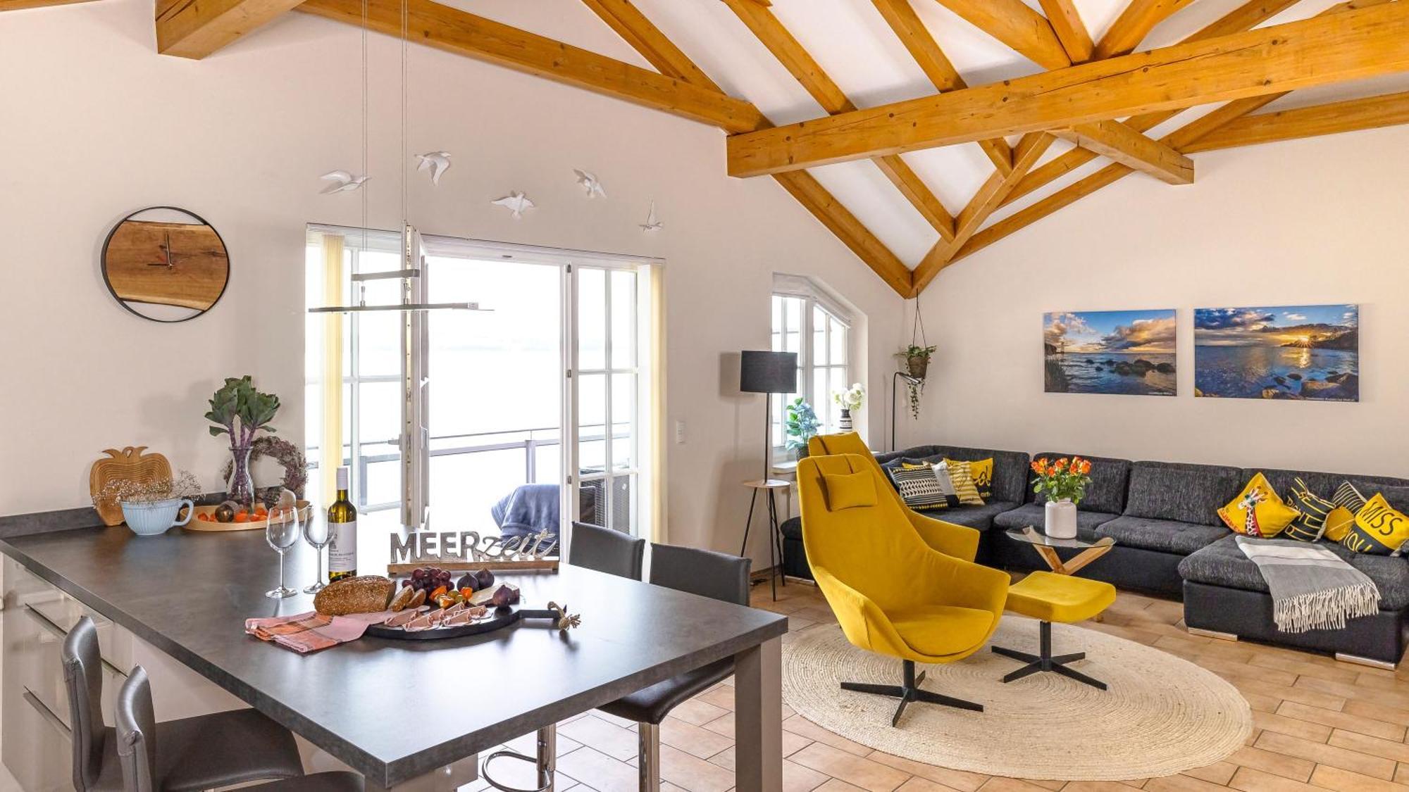 Haus Seeblick Mit 9 Wohnungen Alt Reddevitz Eksteriør billede